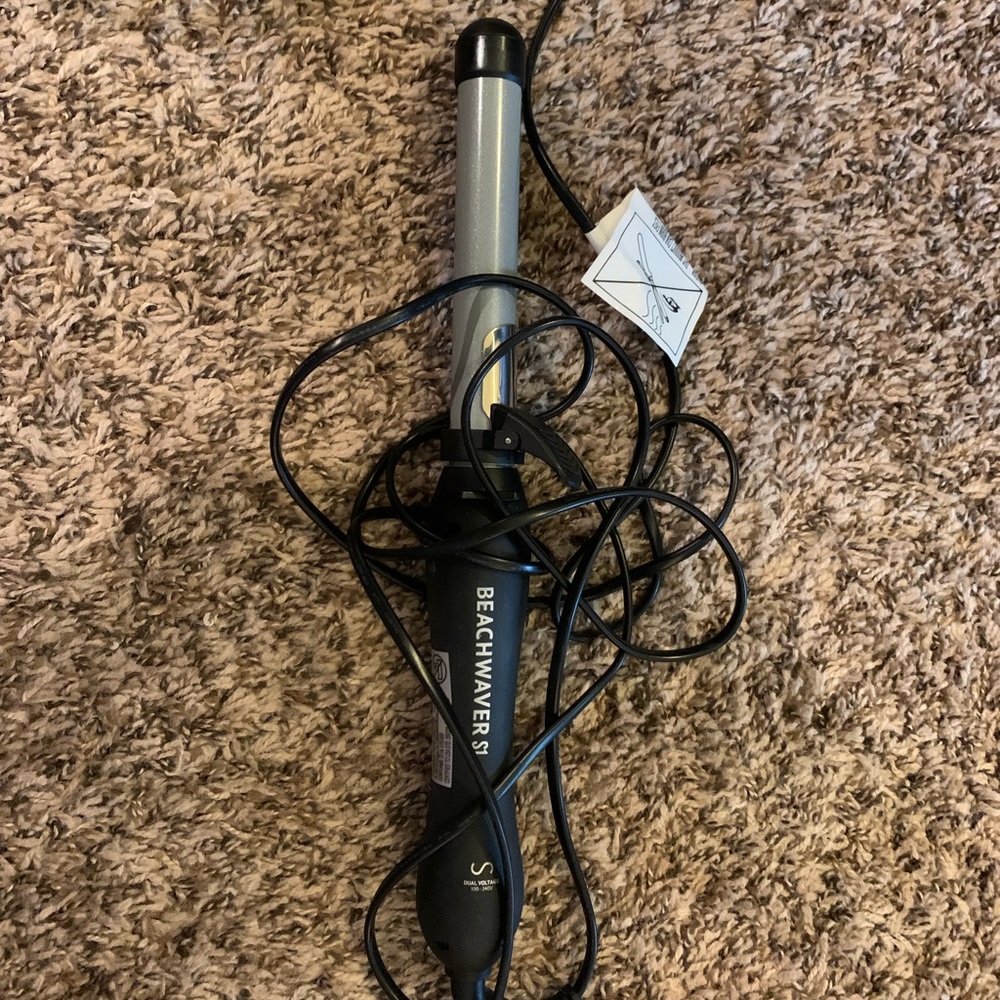 Beachwaver S Series Dual Voltage S1 Curling Iron